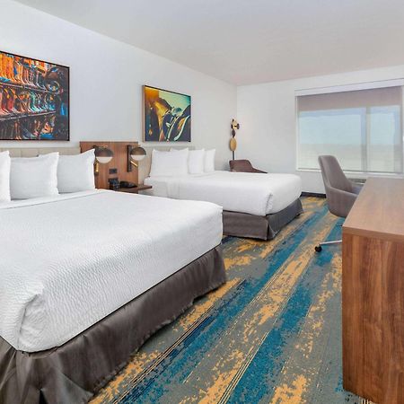 La Quinta Inn & Suites By Wyndham Террелл Екстер'єр фото
