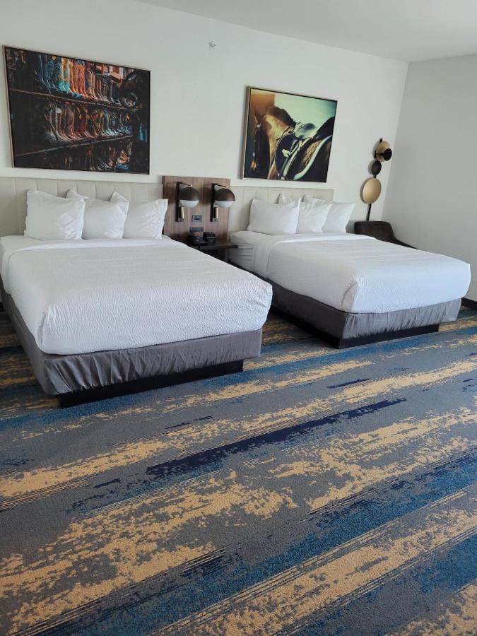 La Quinta Inn & Suites By Wyndham Террелл Екстер'єр фото