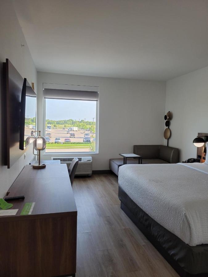 La Quinta Inn & Suites By Wyndham Террелл Екстер'єр фото
