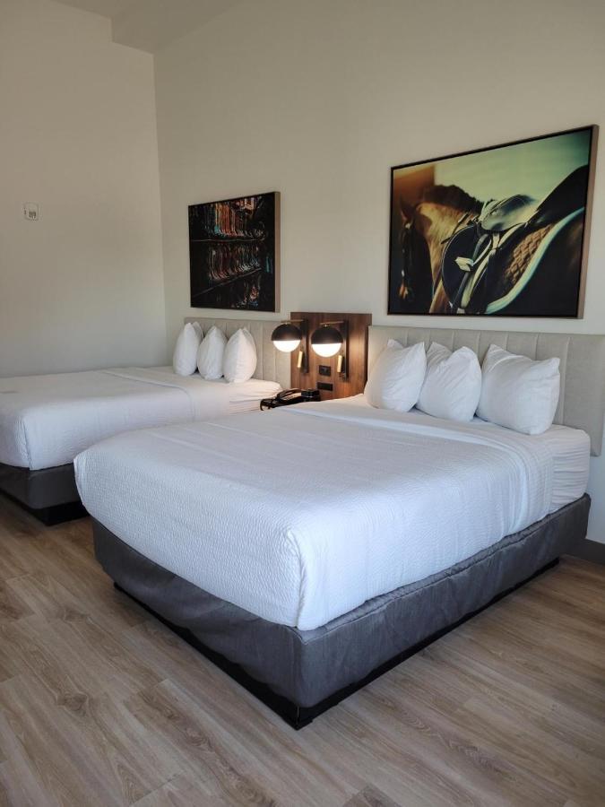 La Quinta Inn & Suites By Wyndham Террелл Екстер'єр фото