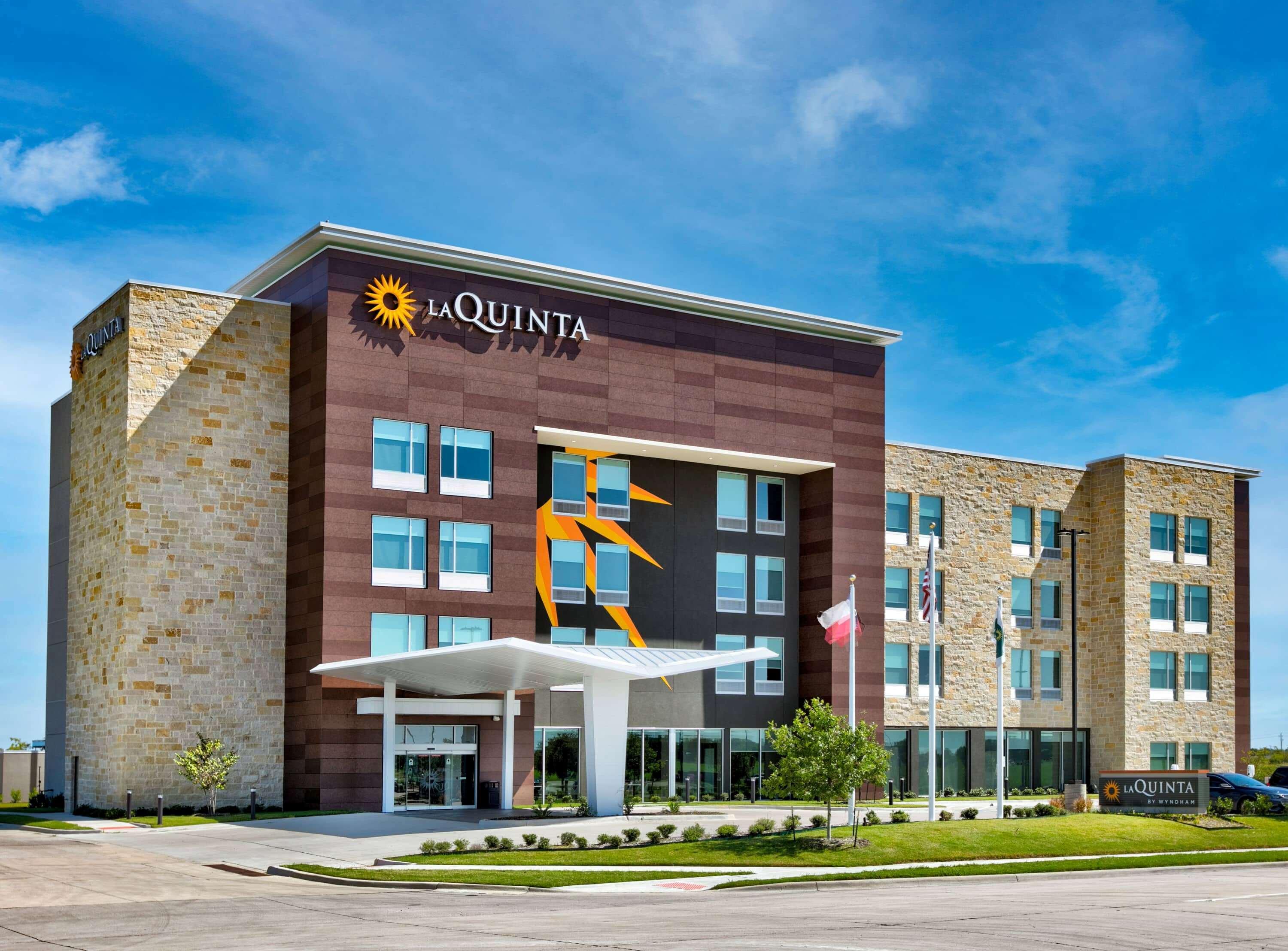La Quinta Inn & Suites By Wyndham Террелл Екстер'єр фото