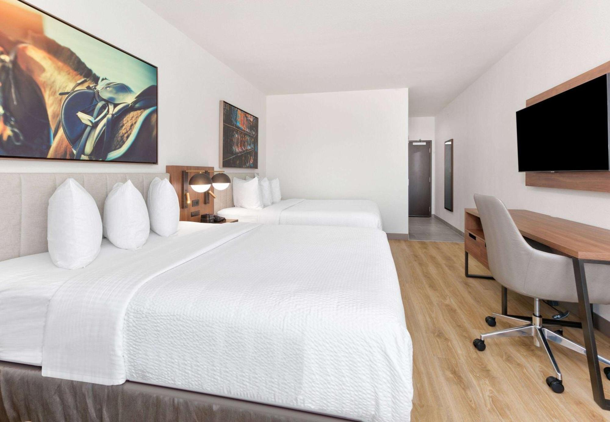 La Quinta Inn & Suites By Wyndham Террелл Екстер'єр фото